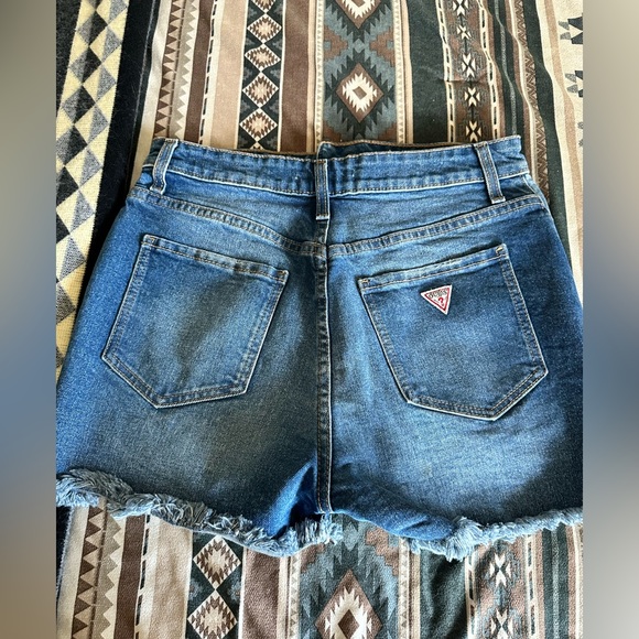 Guess High Rise Shorts - Picture 2 of 2